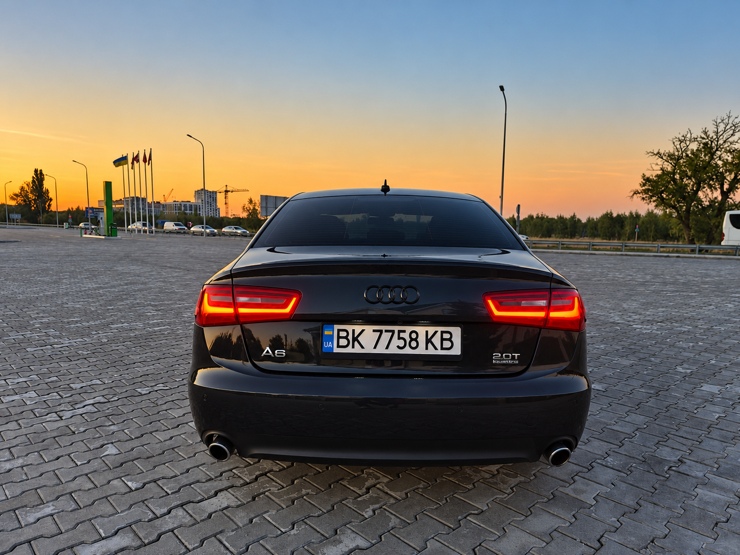 Audi-7