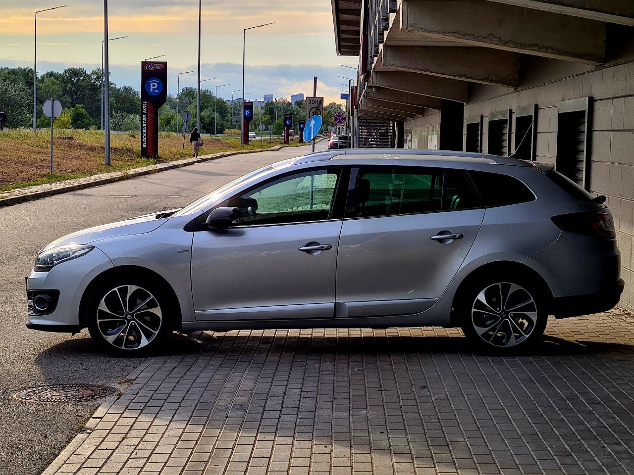 Renault-15