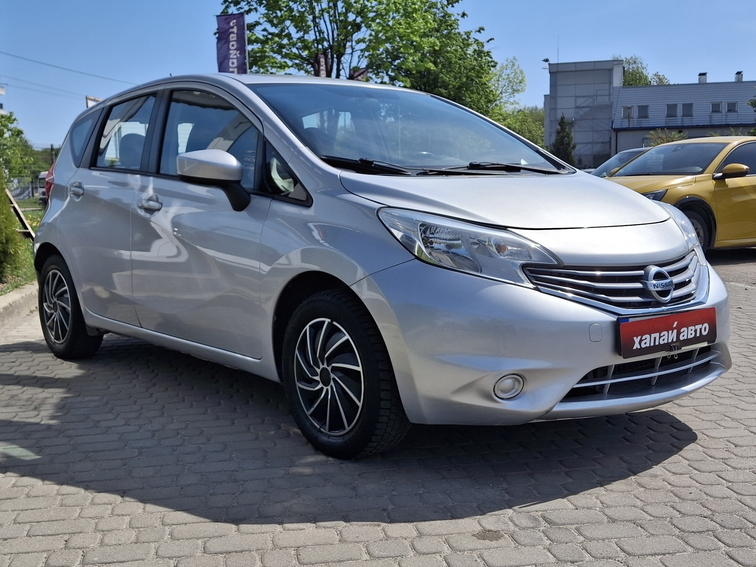 Nissan-5
