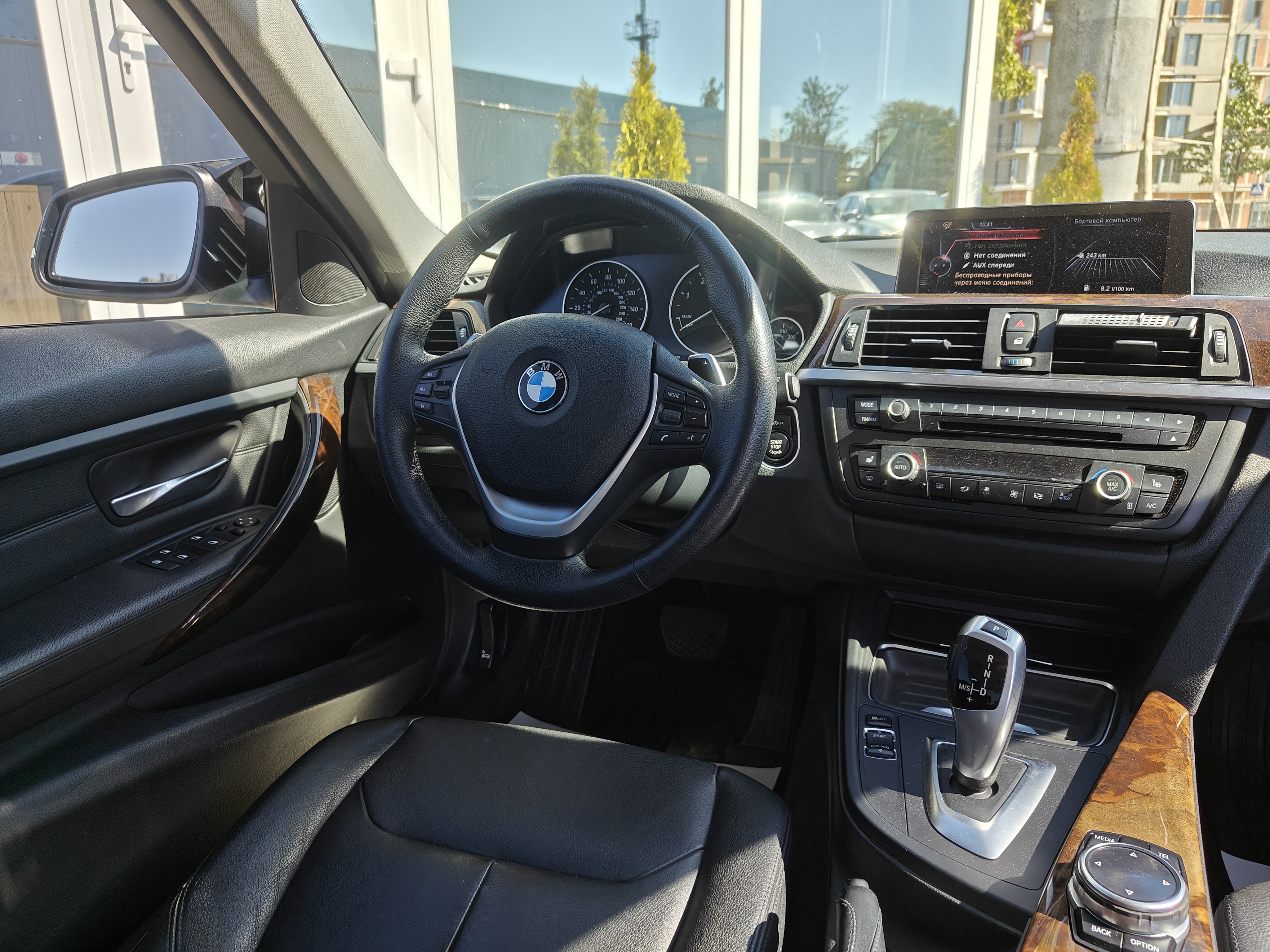 BMW-22