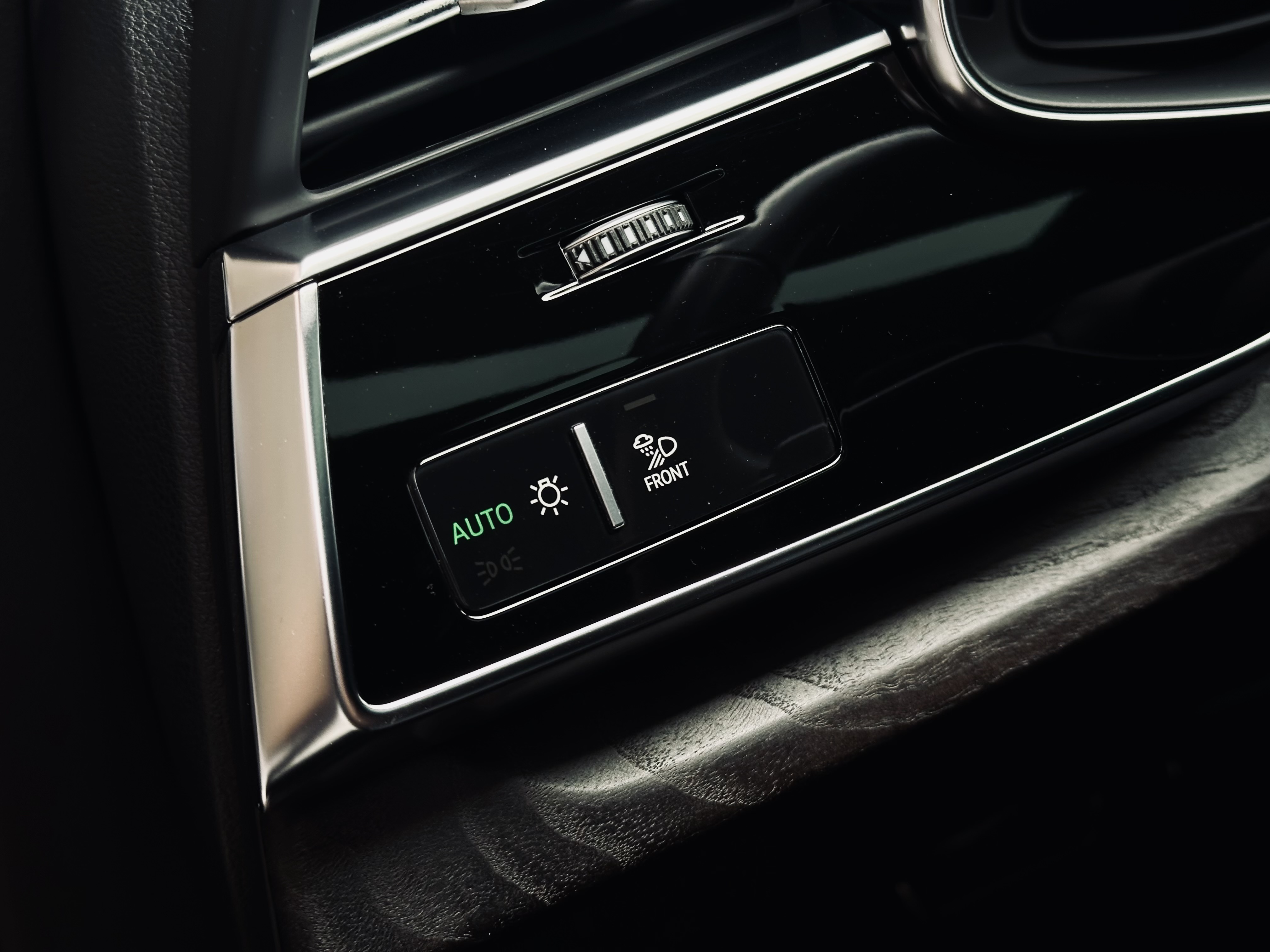 Audi-0