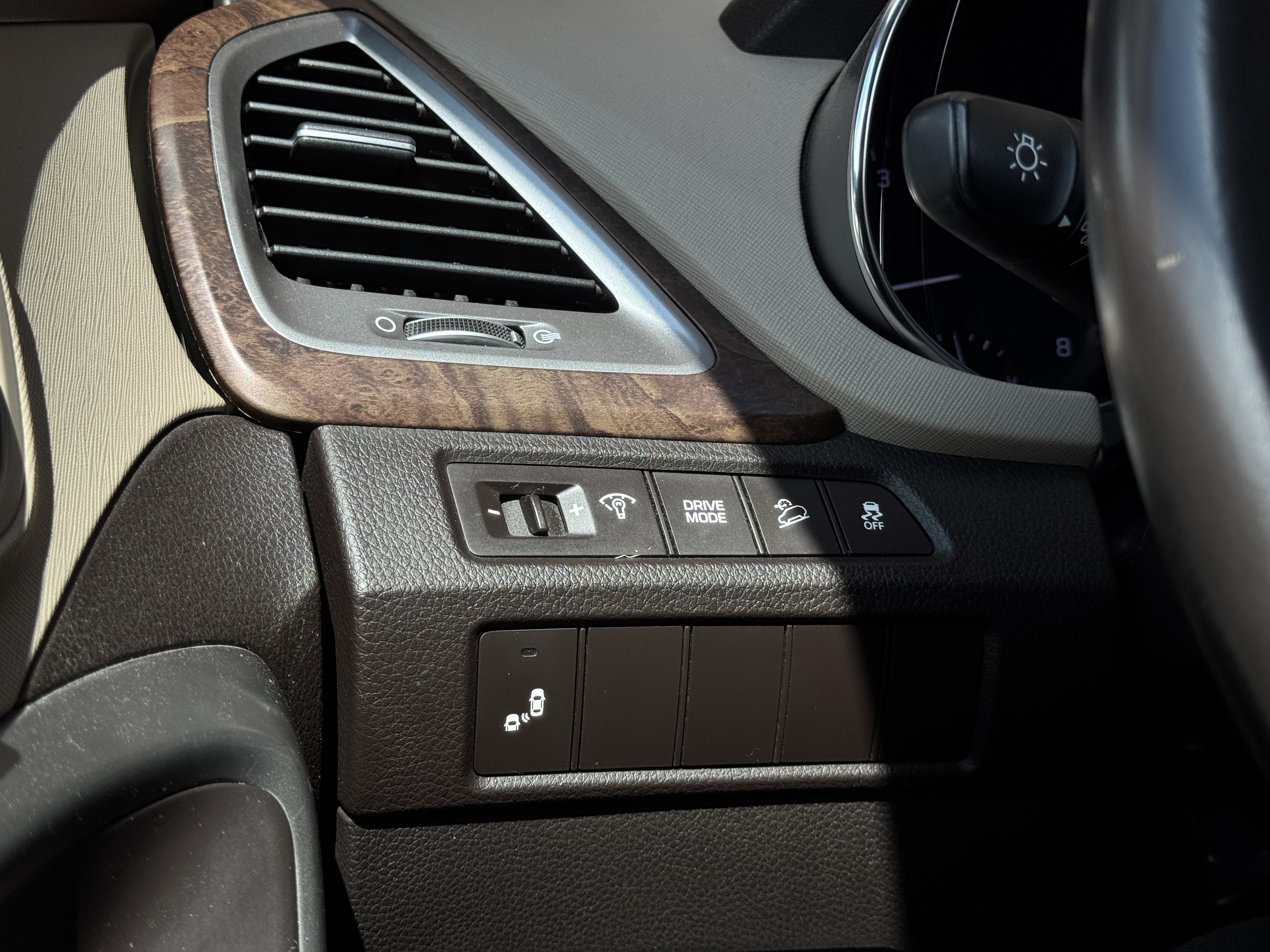 Hyundai-6