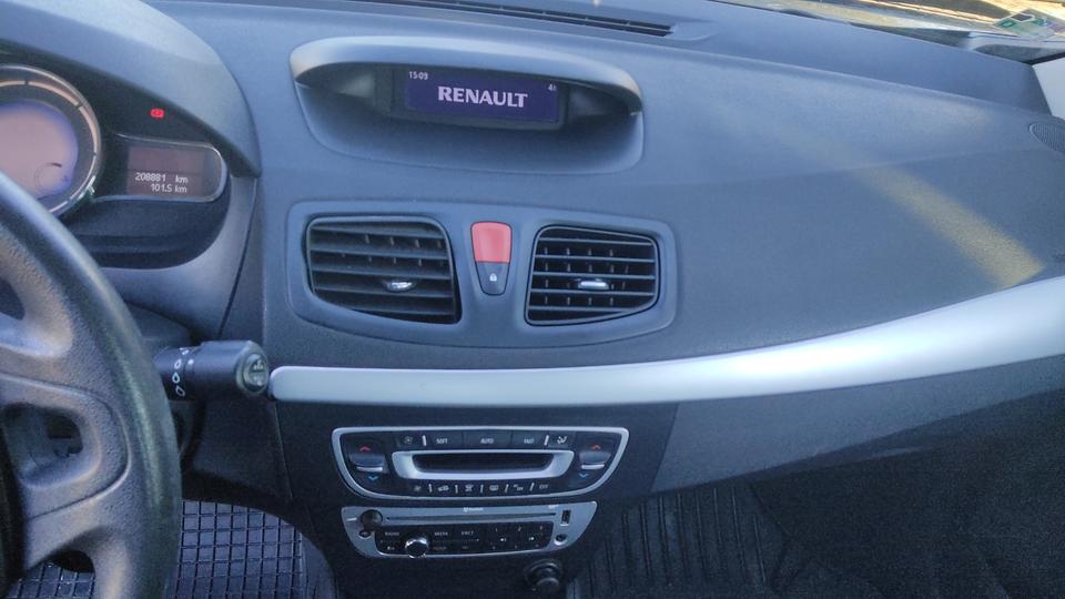 Renault-24